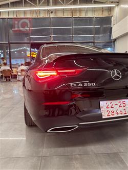 مێرسێدس بێنز CLA